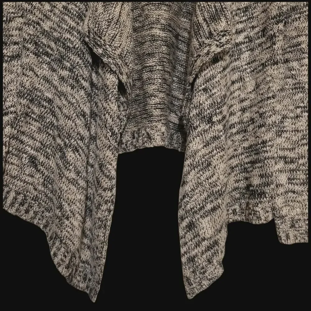 Charlotte Russe Open Front Cardigan Sweater Asymmetrical Hem, Black & Tan Small